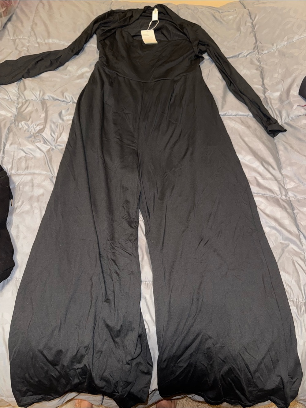 Halara Women’s Long Sleeve Black Jumpsuit Easy Peezy - Picture 3 of 6
